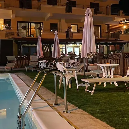 Mare E Monti Trivio (Latina)